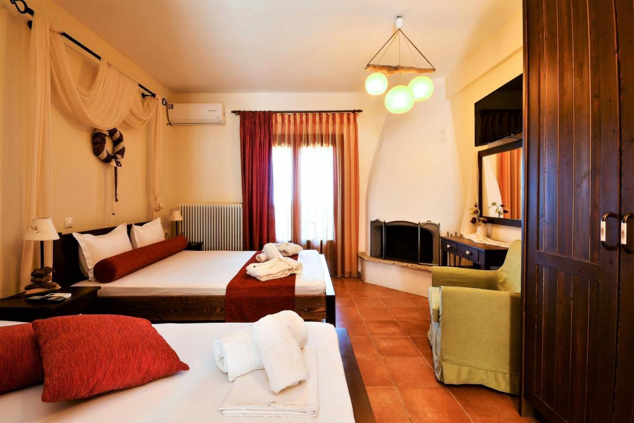 Guesthouse Amanitis Caesarea Skiti Exterior photo