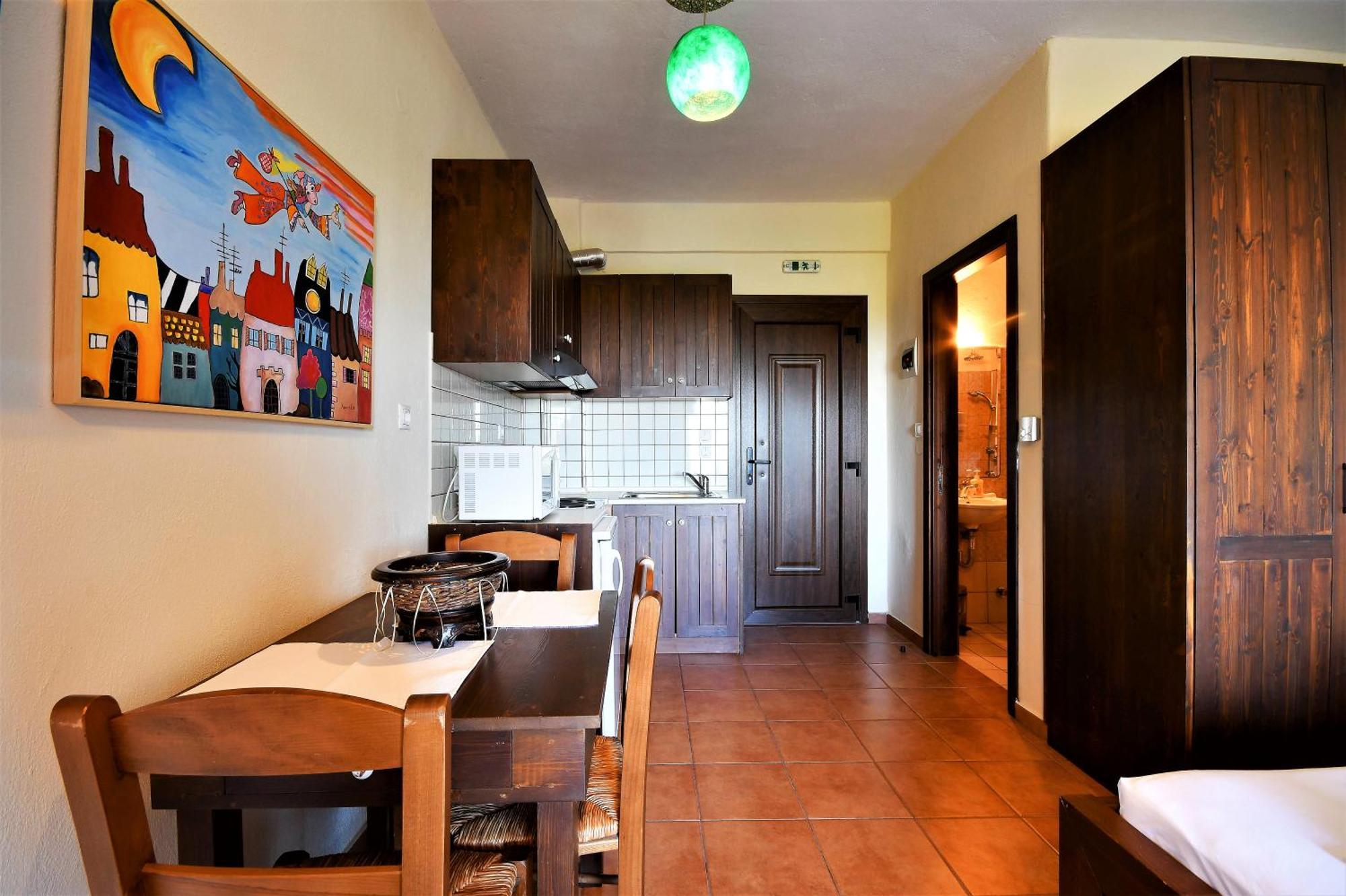 Guesthouse Amanitis Caesarea Skiti Exterior photo